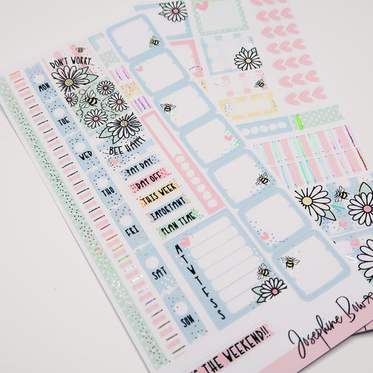 Daisy Chain | Hobonichi Weeks Kit